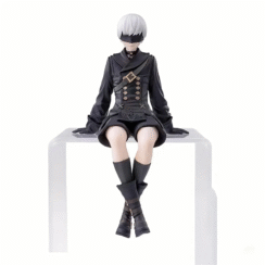 Kasa Içi Oturan Figür Nier Automata Erkek Karekter